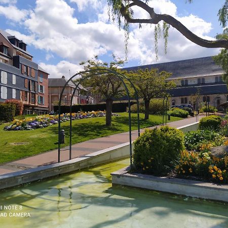 Bel Appartement A Honfleur Kültér fotó